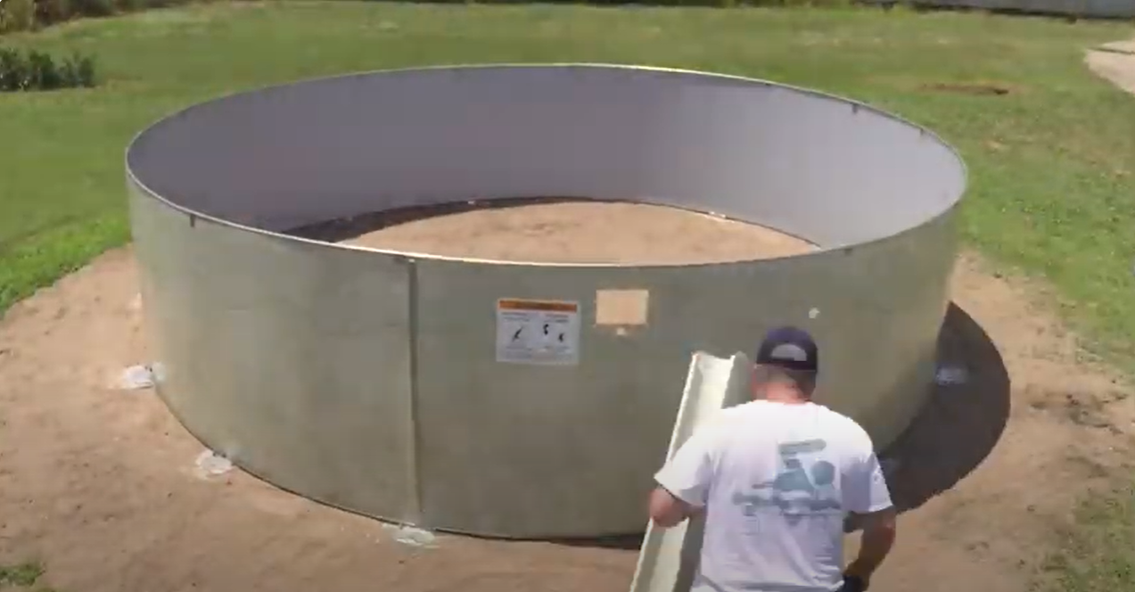 Load video: how to install an round shaped swimming pool.