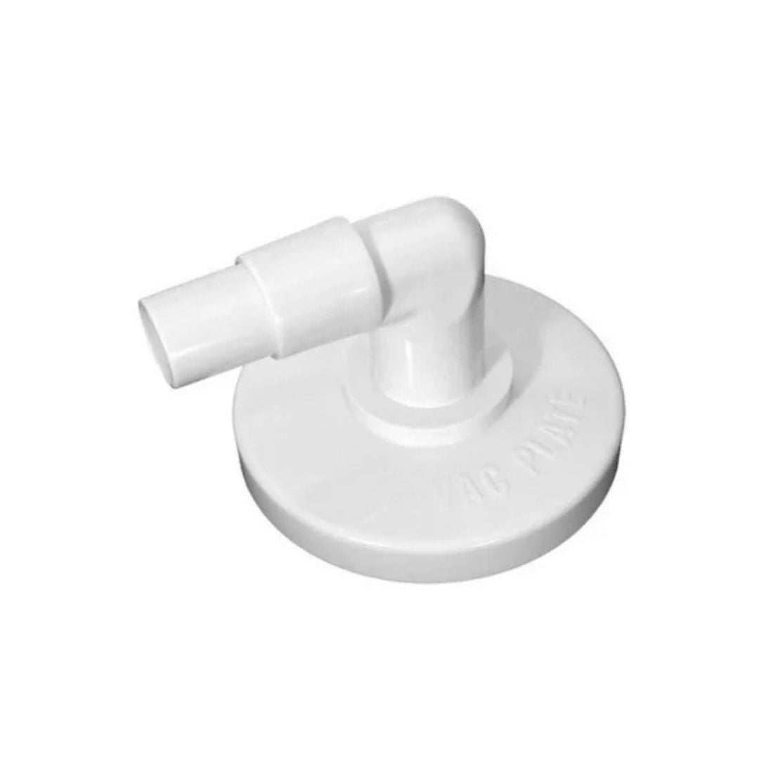 The SPD Vacuum Plate Hayward SP 1094D is a white plastic adapter with a round flat base and short angled nozzle for hose connection, shown against a plain white background.